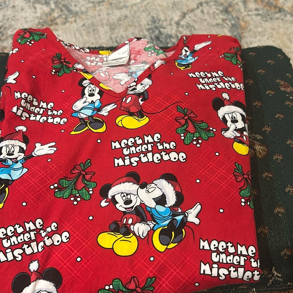 Disney scrubs Red with Mickey and Minnie meet me under the mistletoe size medium